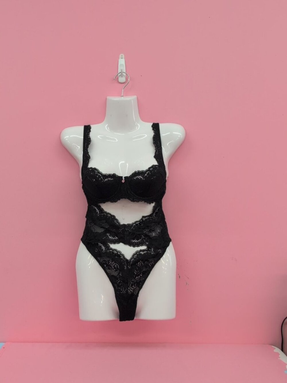 Victoria Secret Dream Angels Dare to Dream Lace Uplift Balconette Teddy XS Black